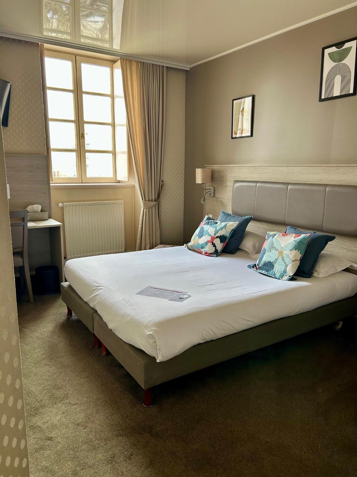 Cit'Hotel Le Challonge Dinan Eksteriør bilde